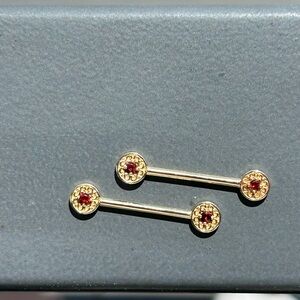 BVLA ELIZABETH BARBELLS